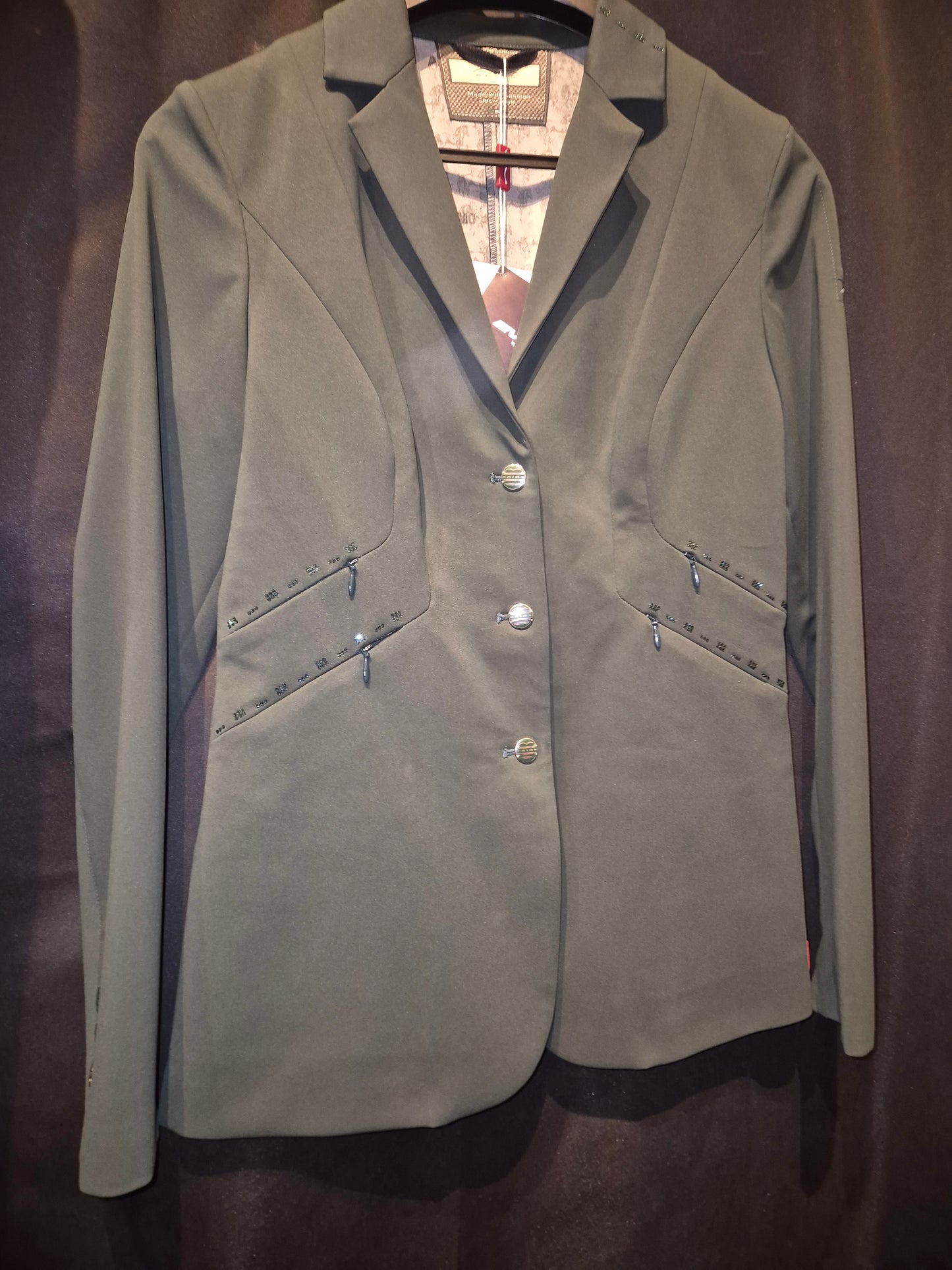 Animo Italia - Latest Ladies Show Jacket