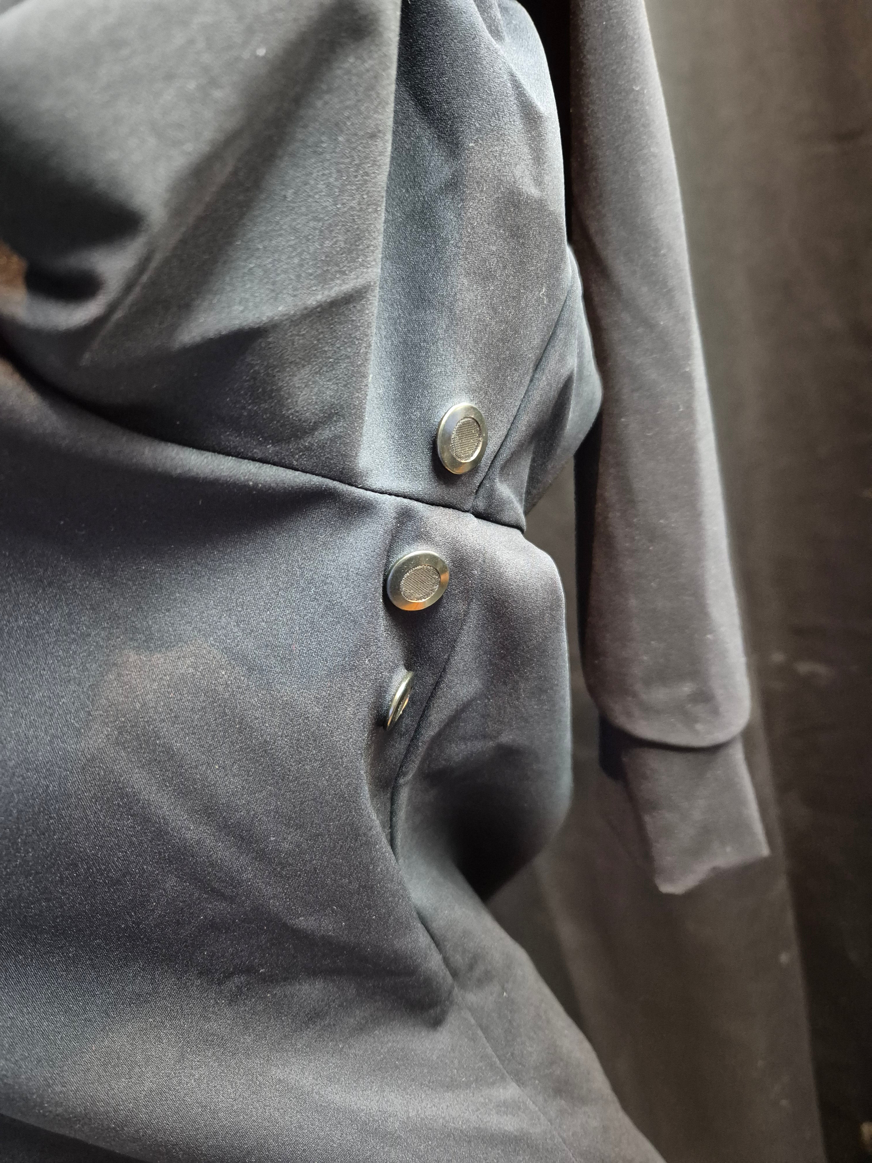 Animo Italia - Lacrew Long Sleeve Jumper Black