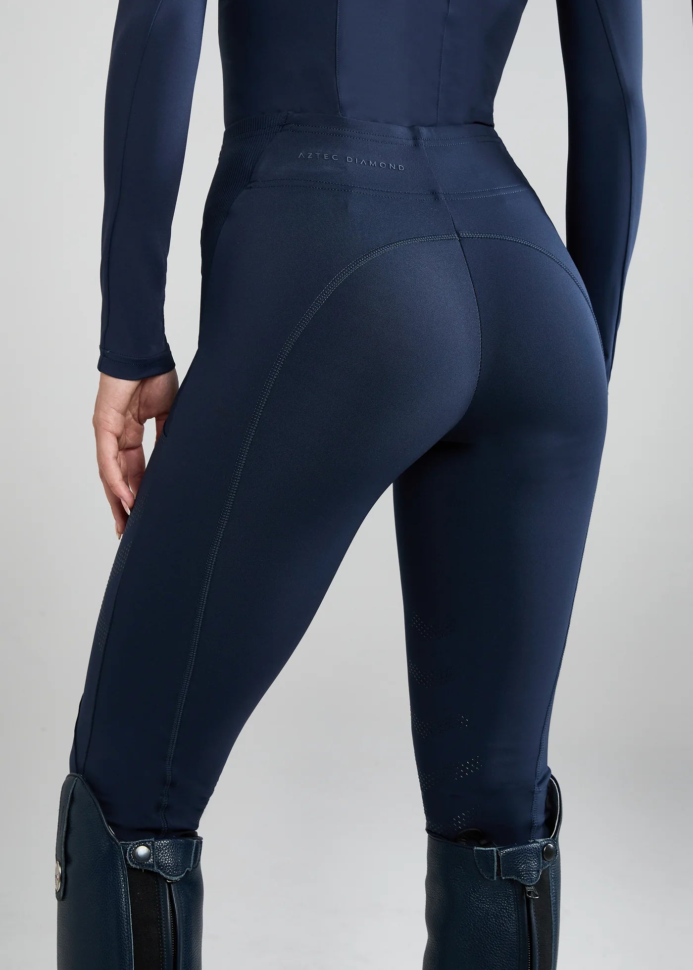 Aztec Diamond ladies core Leggings Knee Grip